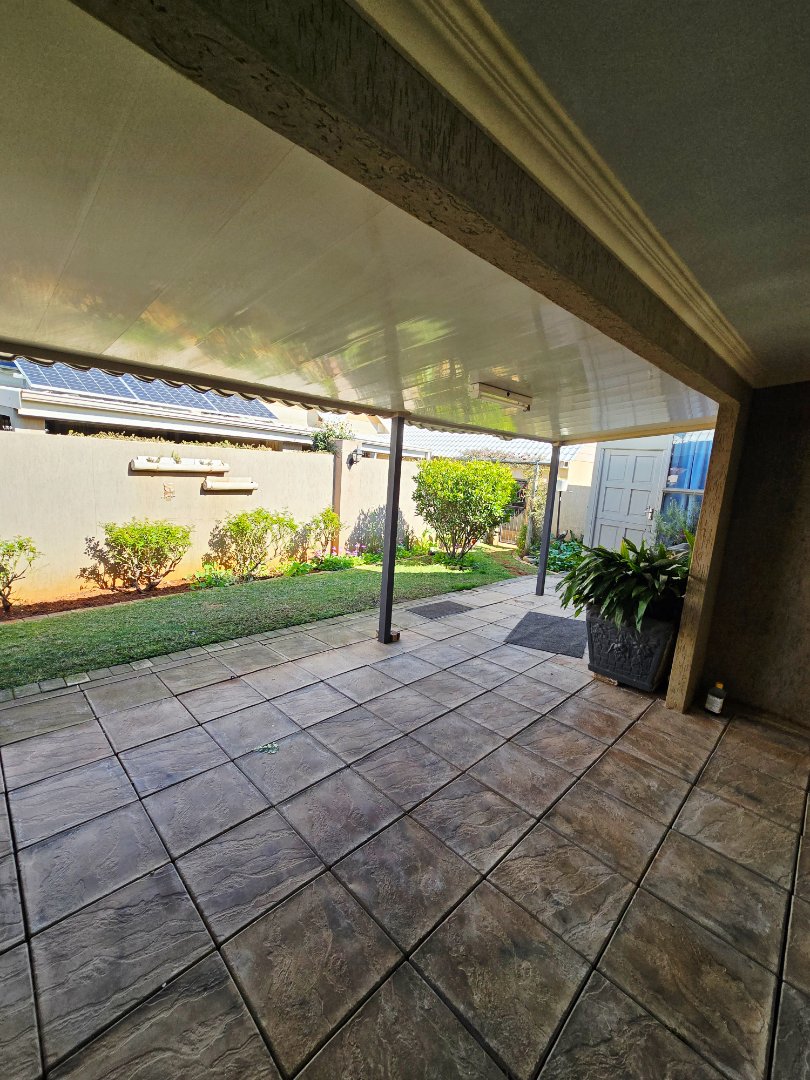 2 Bedroom Property for Sale in Wilkoppies North West